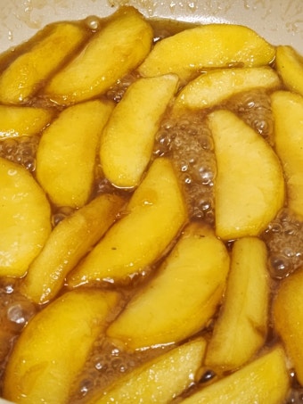 시나몬 절임 사과