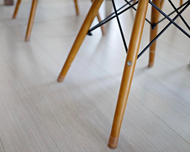 의자 다리 긁힘 방지, 마루 긁힘 자국, 층간소음, 실리콘캡, 생활꿀팁, 팁줌 매일꿀정보