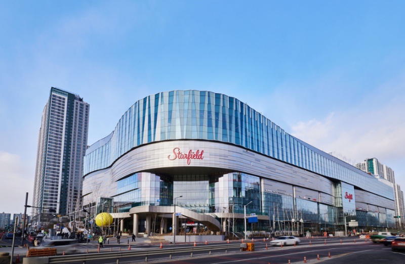 수원-스타필드-스케쳐스