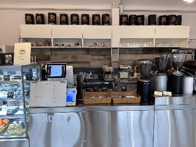 카페 공기 내부 카운터