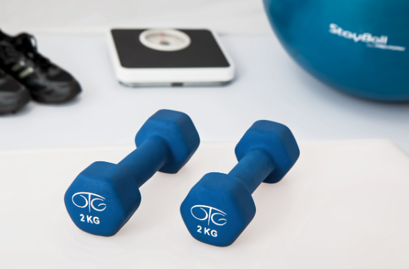 아령 체중계 사진