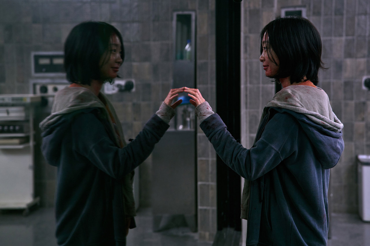 박사를 찾아 기뻐하는 자윤