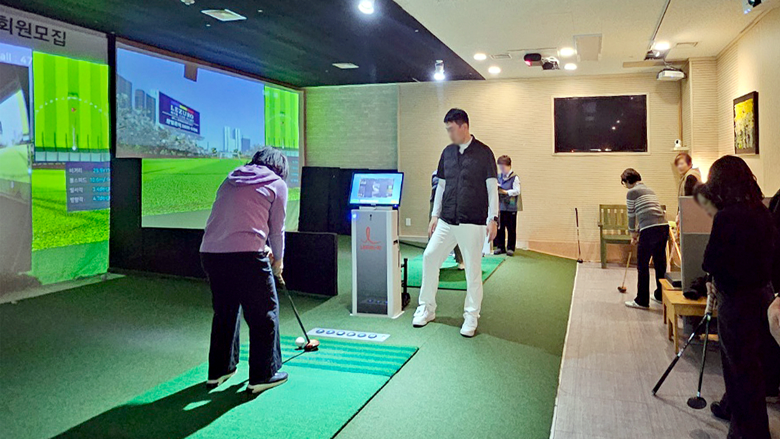 라운드 파크골프 아카데미 입문 과정 스크린 실습