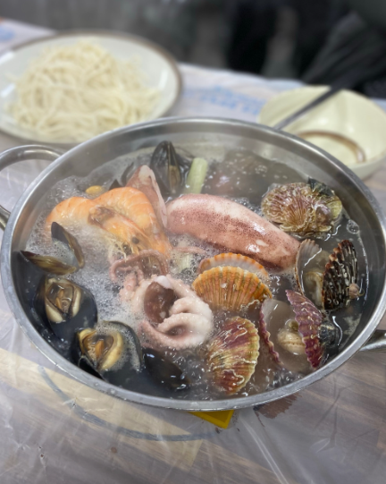 대왕해물손칼국수
