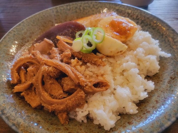 서현역 분당 혼밥 혼술 맛집 동미 놀거리 카페 다이소