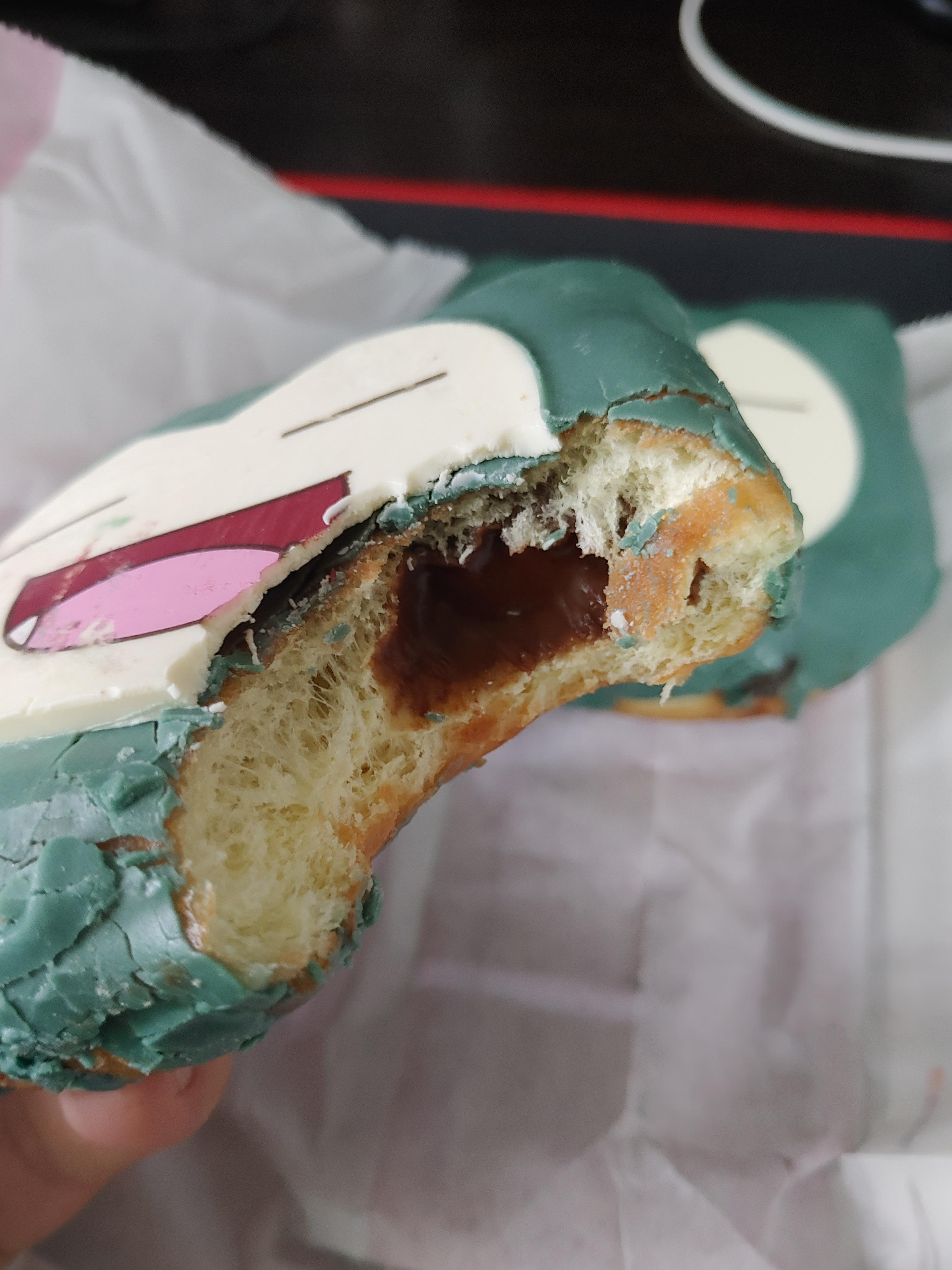 배고픈 잠만보 도넛