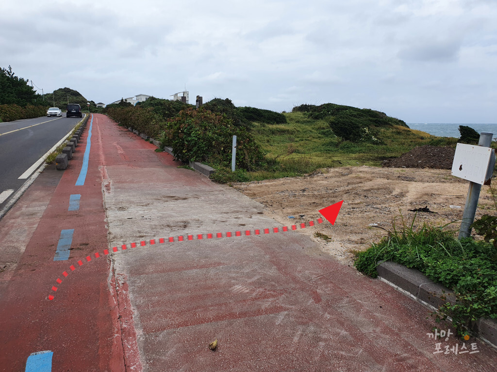 제주 고망난 돌 입구