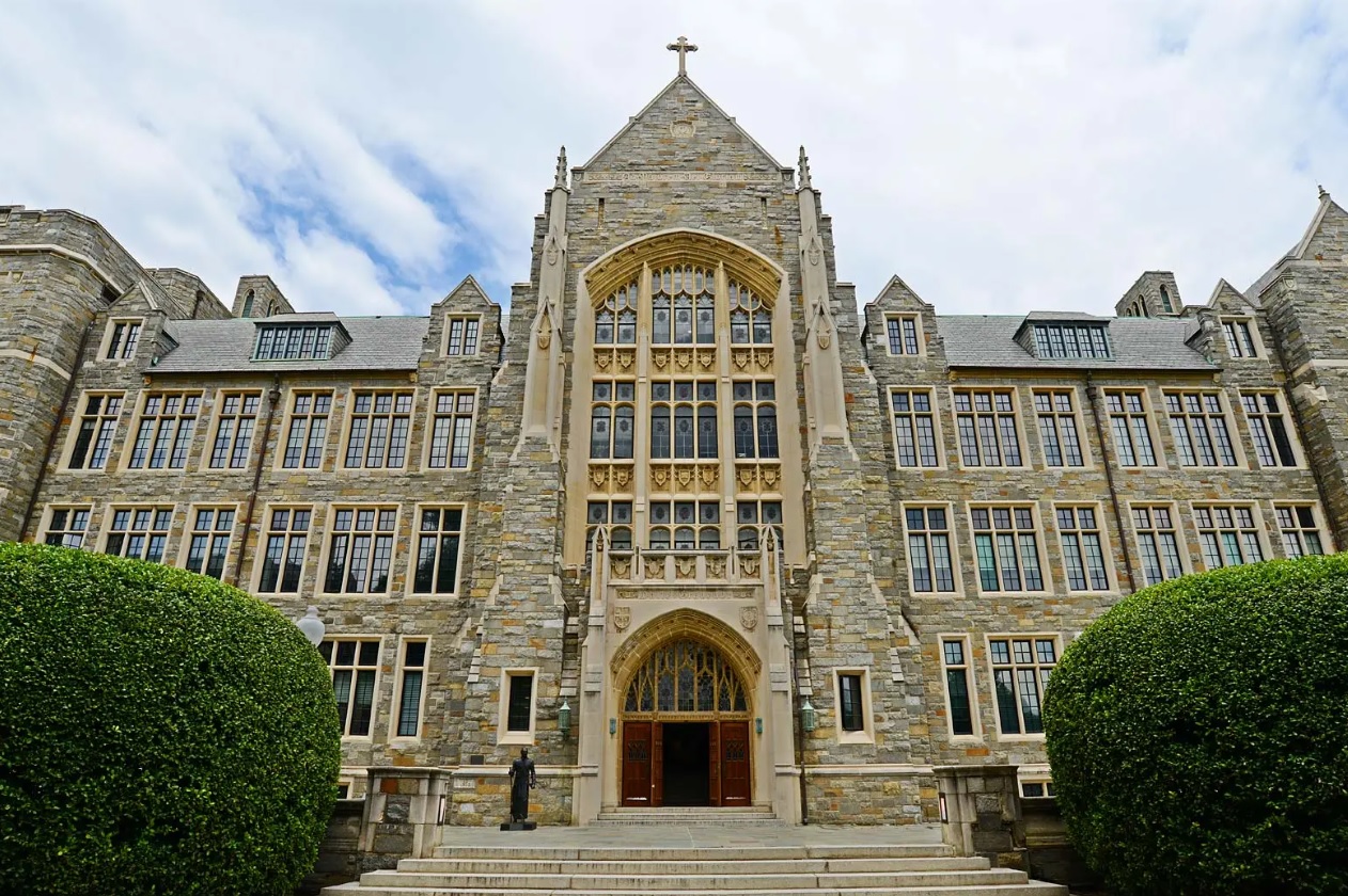 조지타운 대학교 건물 사진