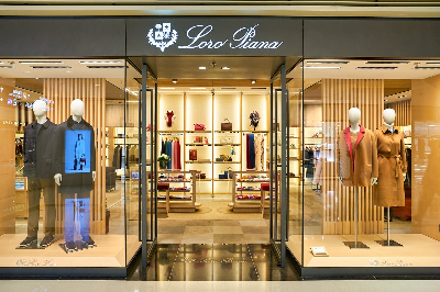 로로피아나 브랜드 스토리 (최고급 소재, 조용한 럭셔리, 브랜드 가치)