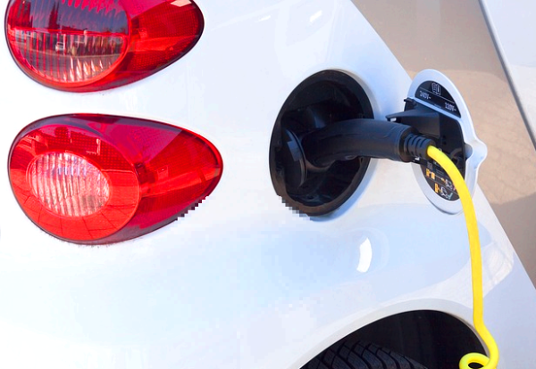 전기차-충전-모습