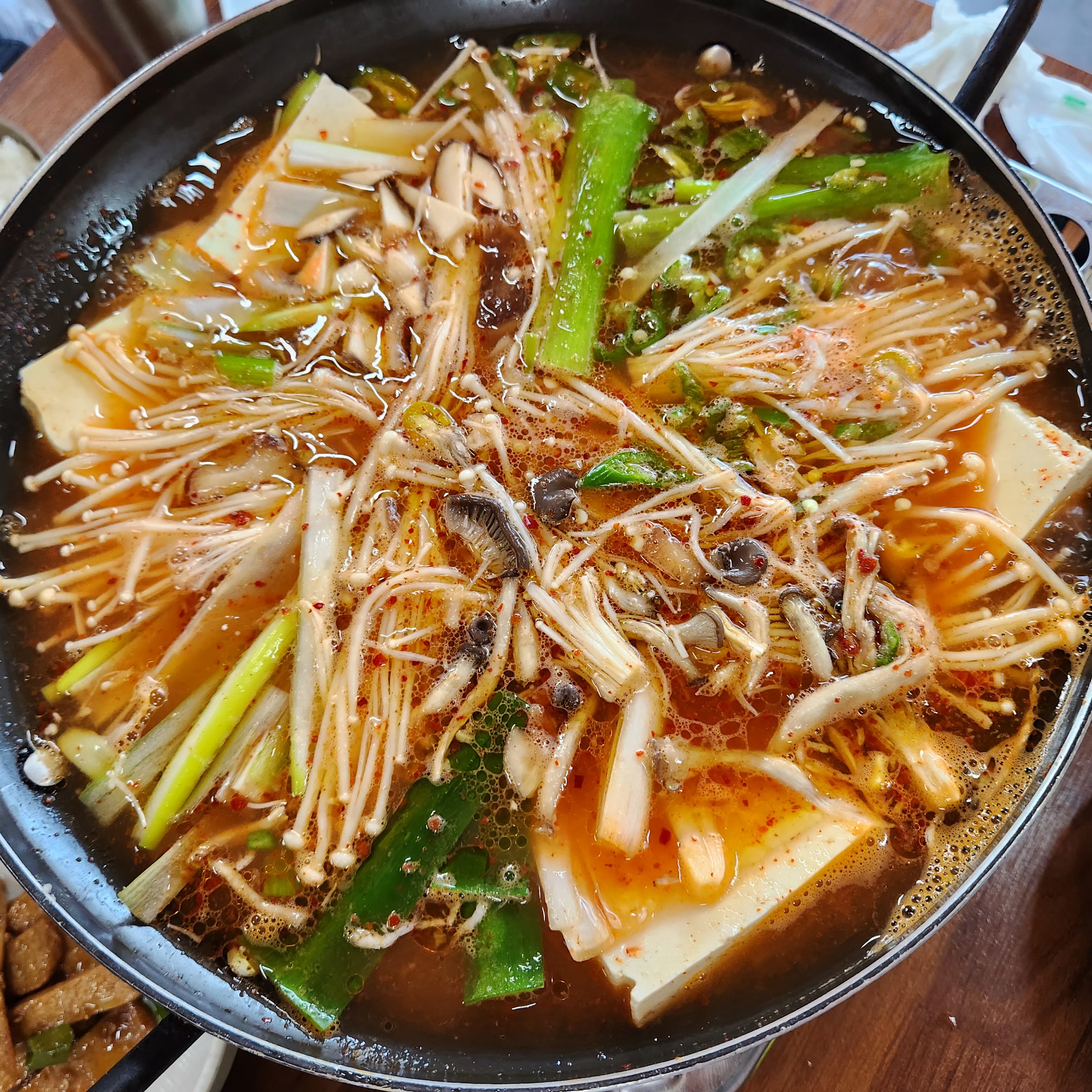 삼오촌두부-두부전골