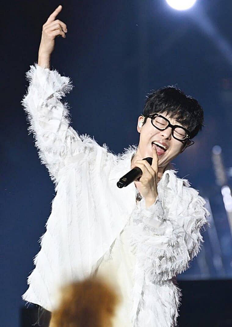가수-국카스텐-하현우