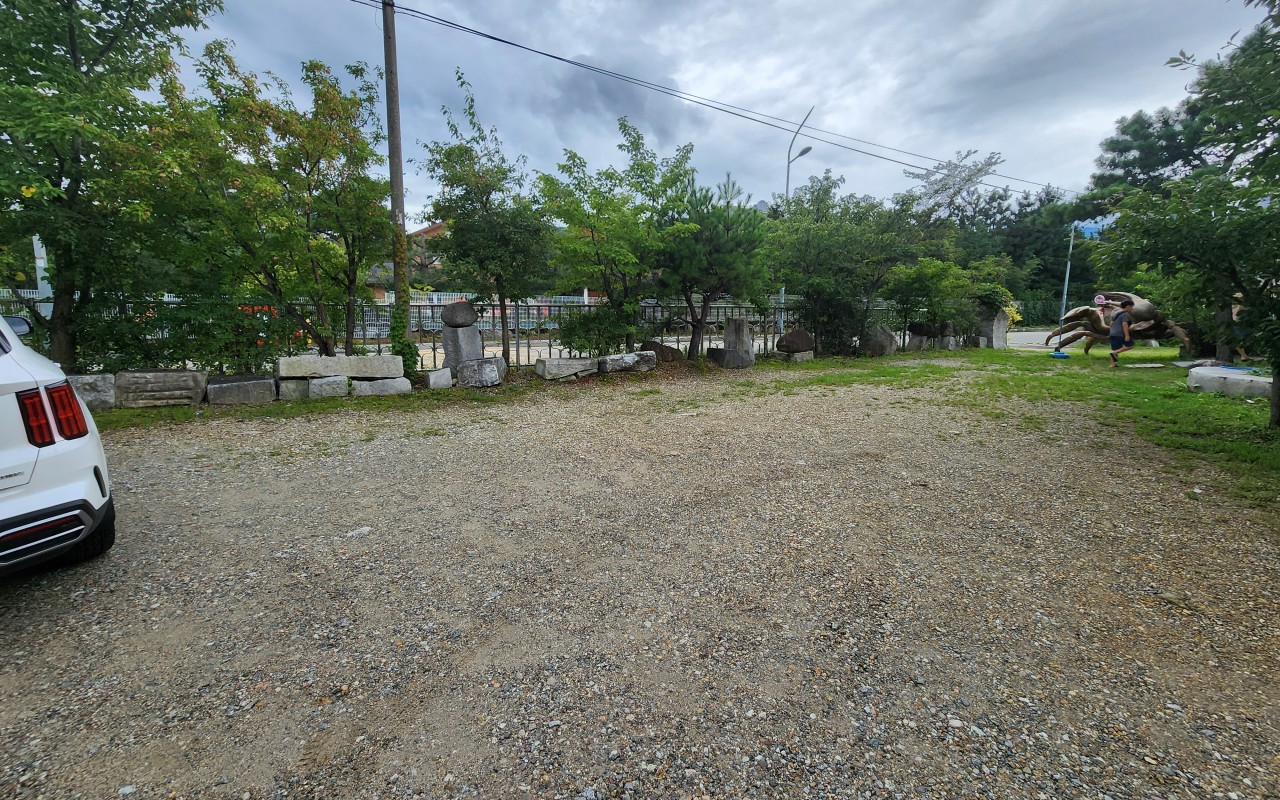 테라크랩팜 주차장