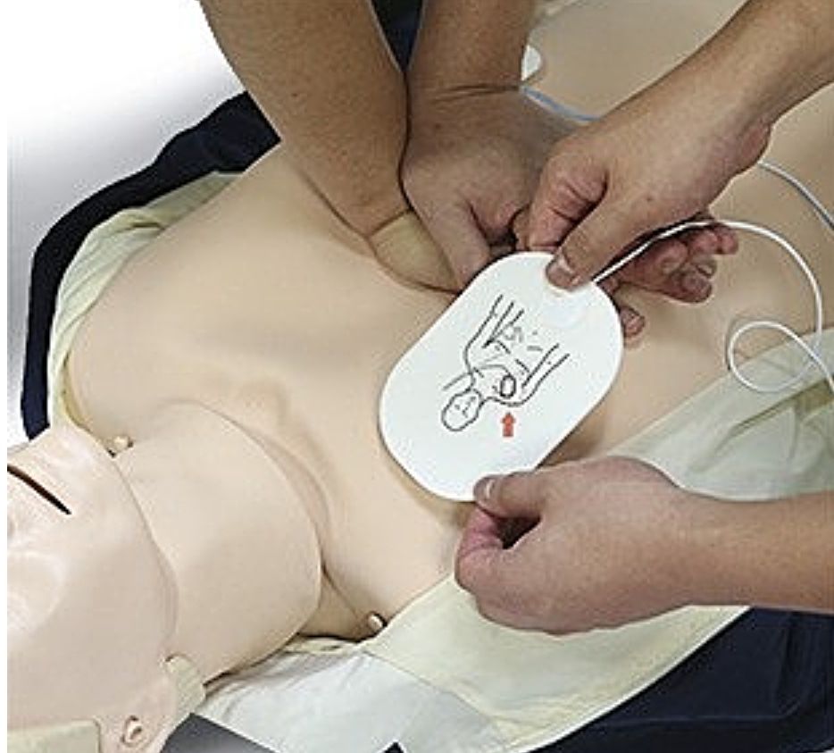 자동 제세동기, 자동 심장충격기(AED)의 사용법