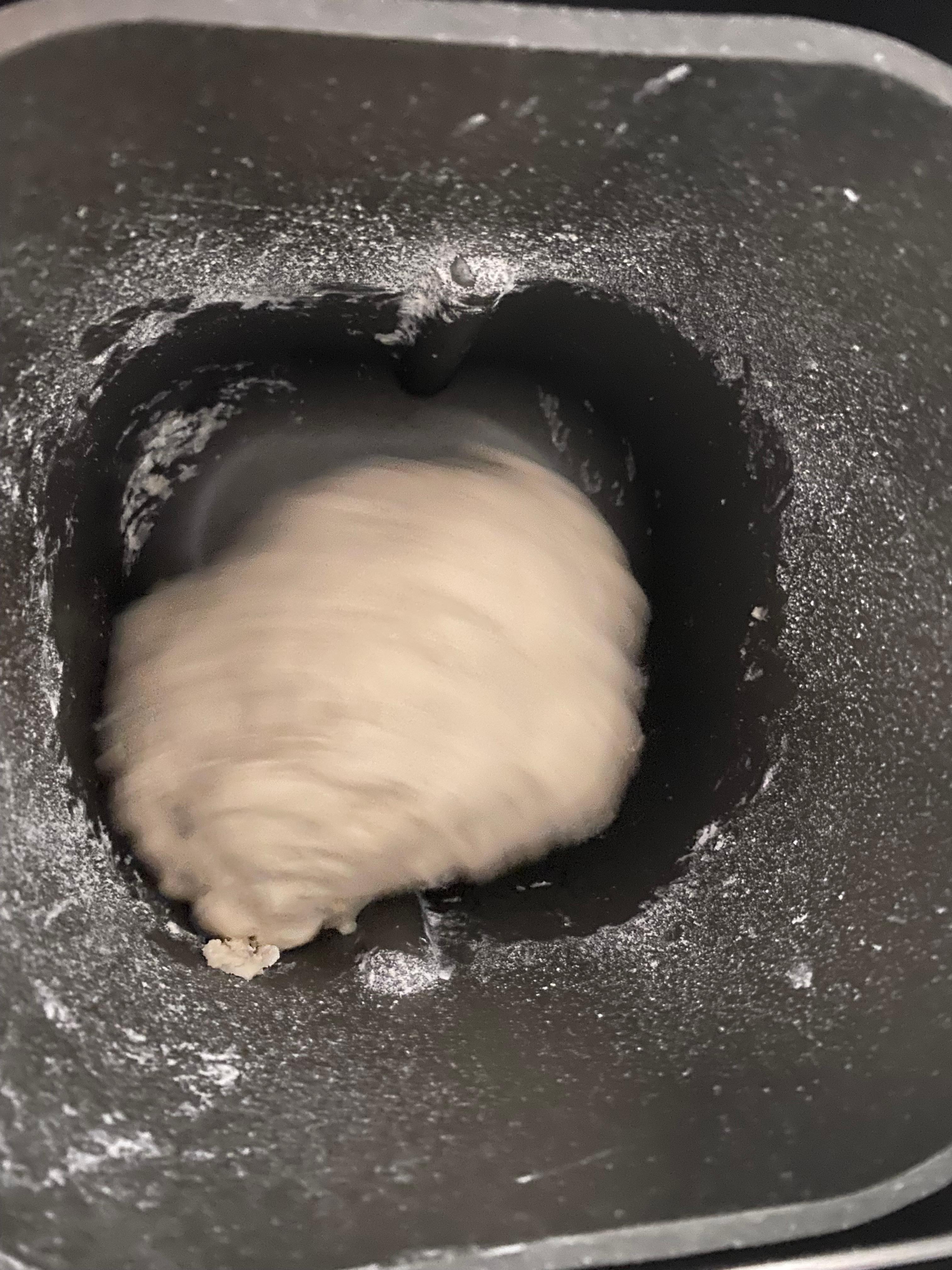 제빵기 돌아가는 모습