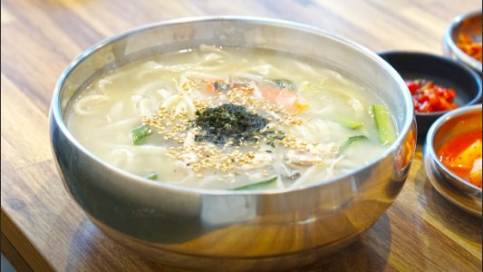 한림칼국수-제주-동문시장점-썸네일