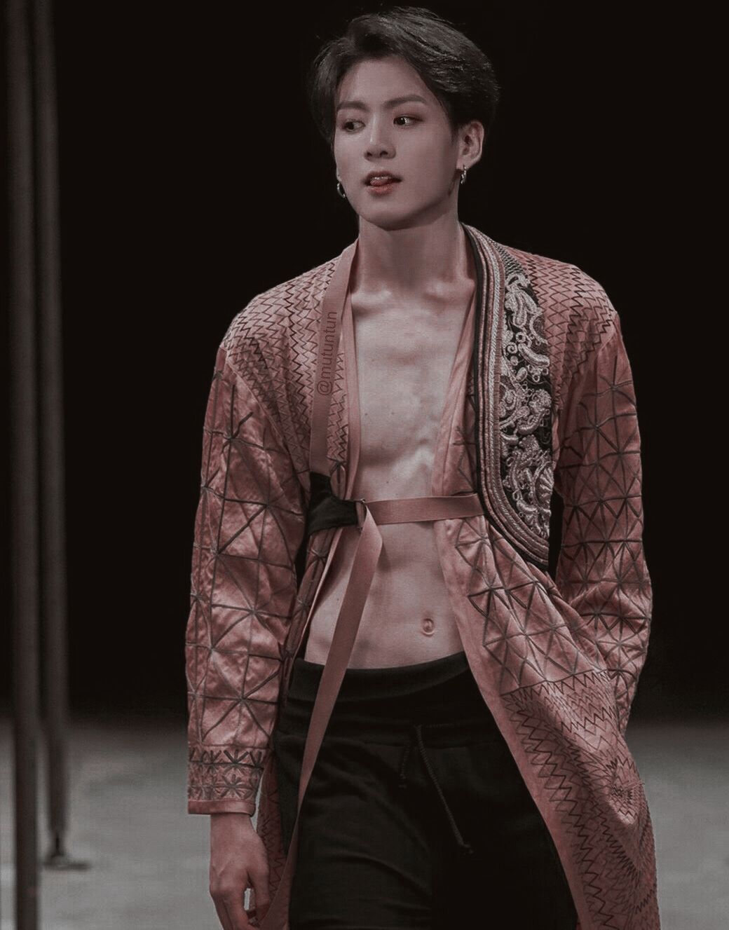 BTS 방탄소년단 정국 블랙스타일