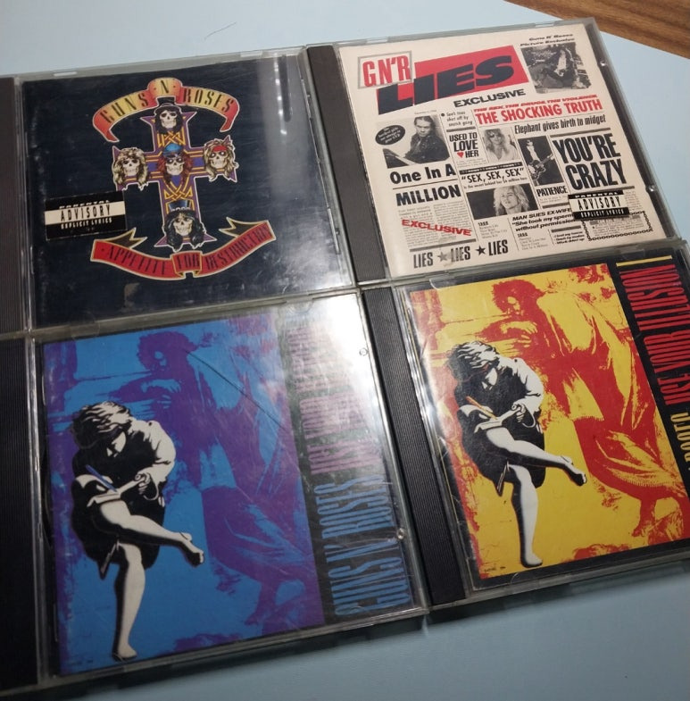 건즈의 앨범들 사진