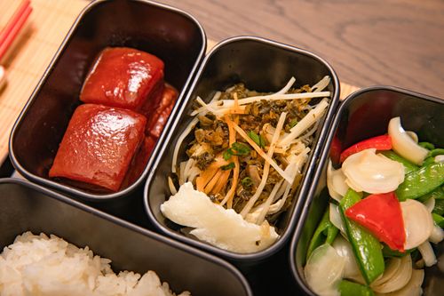 여름 도시락&amp;#44; 상하지 않게 보관하는 방법: 식중독 막는 보냉백&middot;아이스팩 사용법