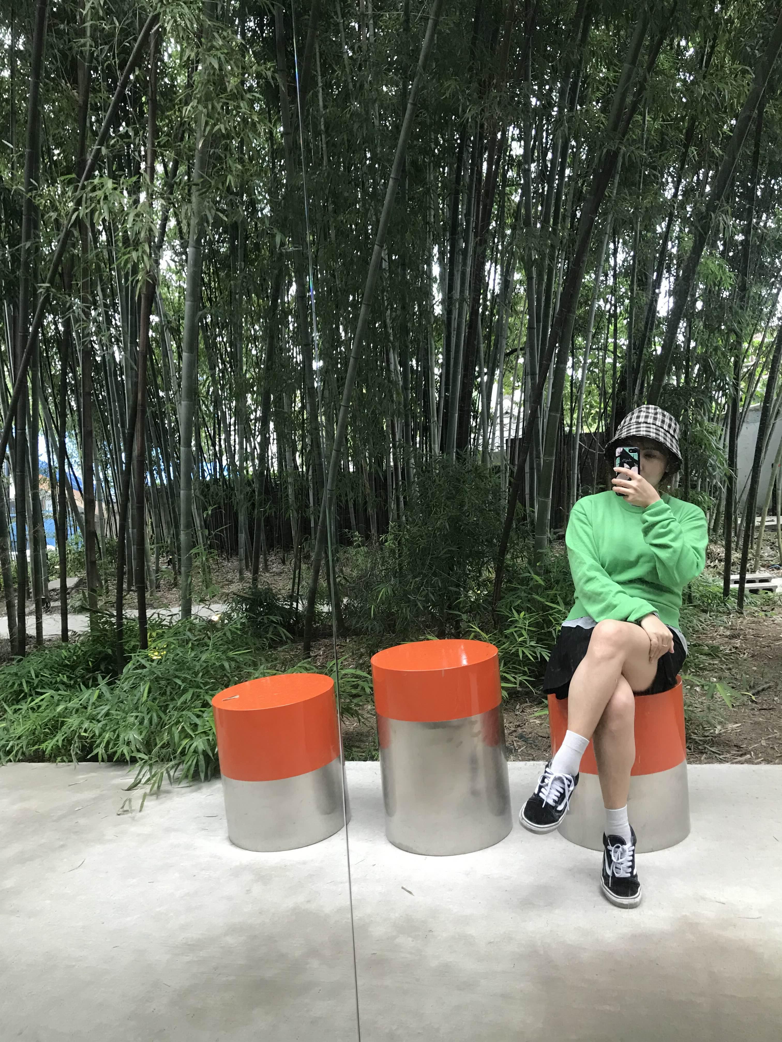 풍뉴가-카페-거울-셀카