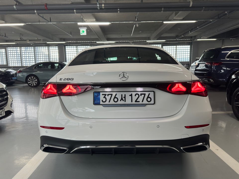 e200amg 후면부 사진