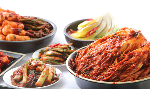 여러가지 종류의 김치
