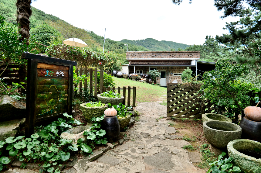 특색 있고 아름다운 민간 정원 30선 추천 여행 - 24. 통영 해솔찬정원