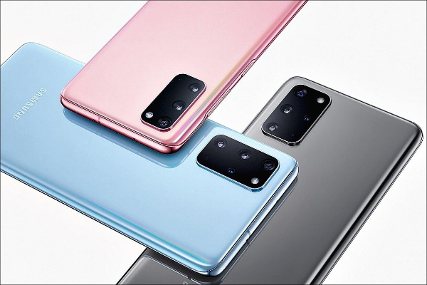 2021년 삼성 스마트폰 패키지 구성품에는 충전기가 없어진다?