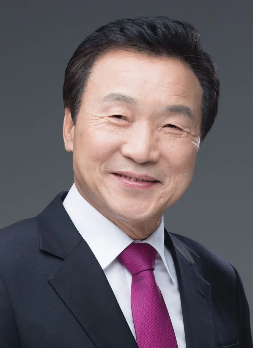 손학규 의원 프로필