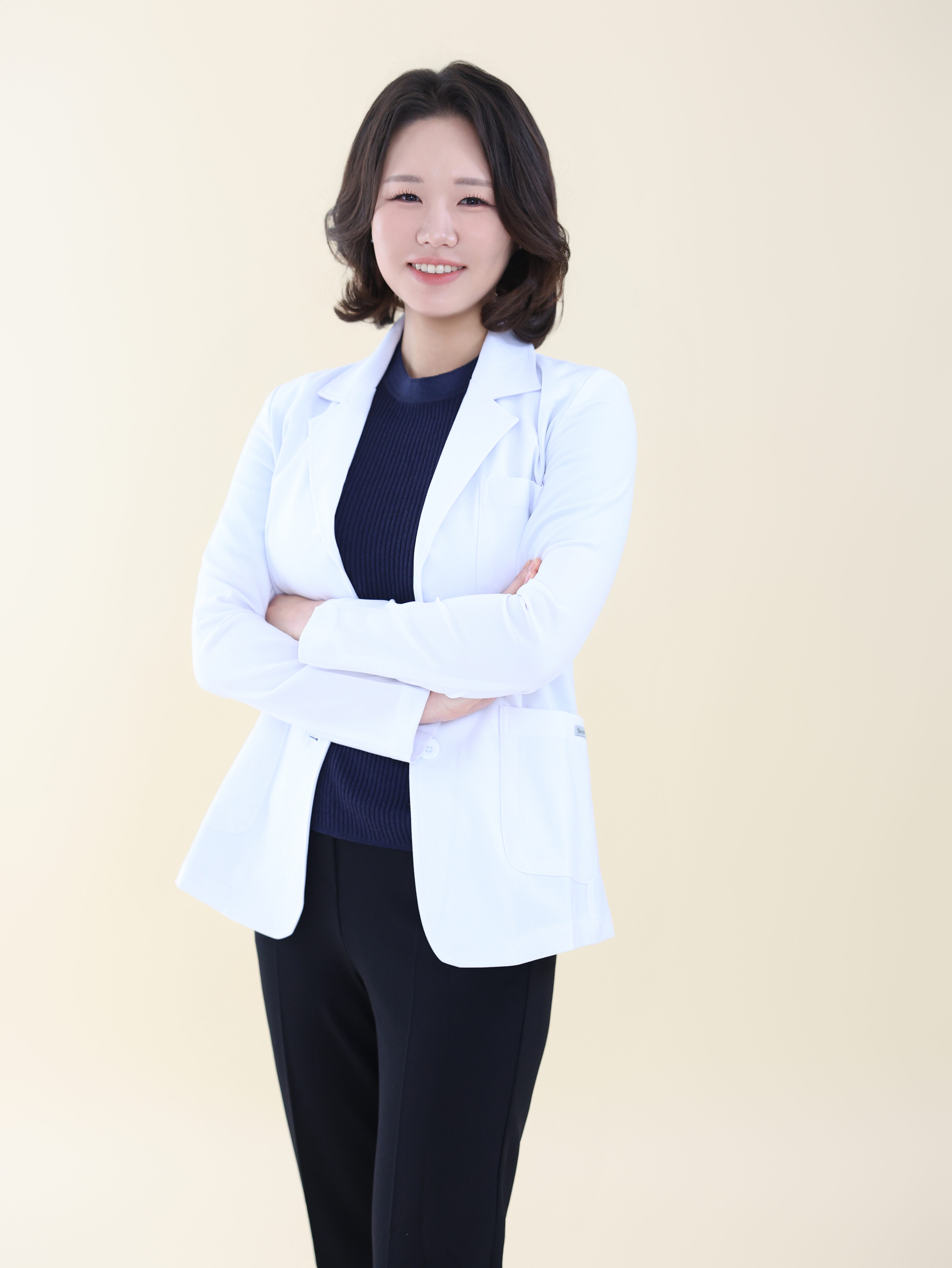 천안 프로필사진 순백스튜디오 - 의사 한의사 직업 프로필 2