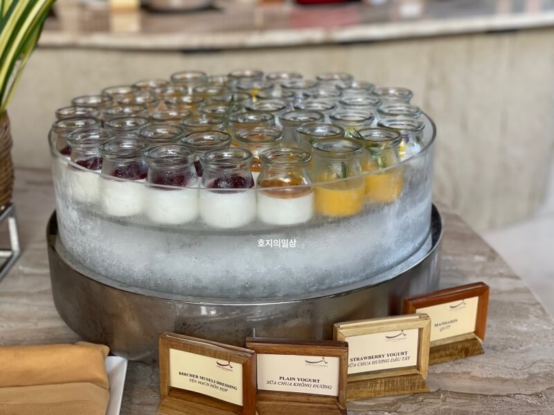 나트랑 아나만다라 올인클루 조식 - 수제 요거트