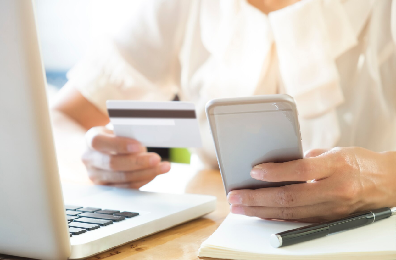 같은 금액을 빌려도 수백만 원 차이? 지금 꼭 필요한 &lsquo;신용대출 이자 비교&rsquo;