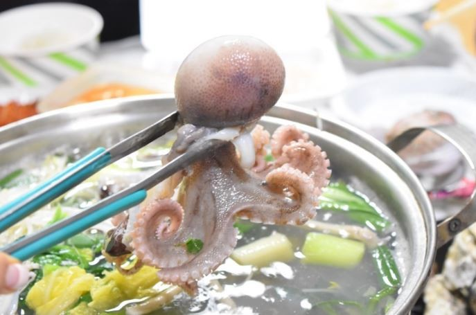 남당항 왕언니회수산