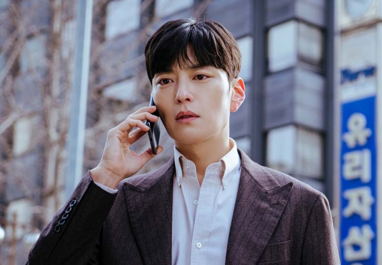 멱살 한번 잡힙시다