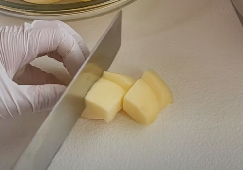 사과 깍두기 만드는 방법