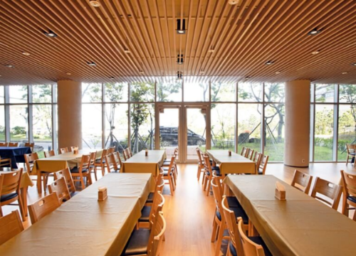 더큐브리조트 제주 조식 식당 내부