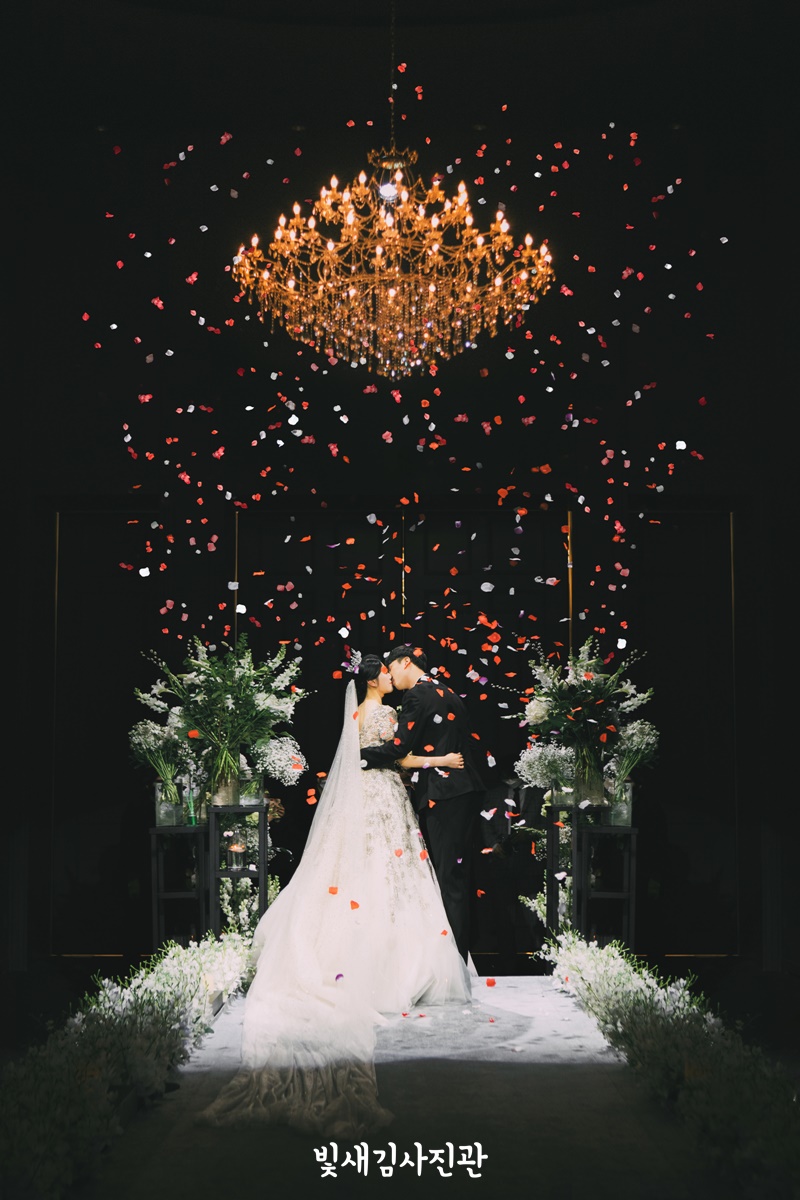 mj컨벤션 본식스냅 서브스냅 파티오볼룸 플라워샤워 세로 촬영후기