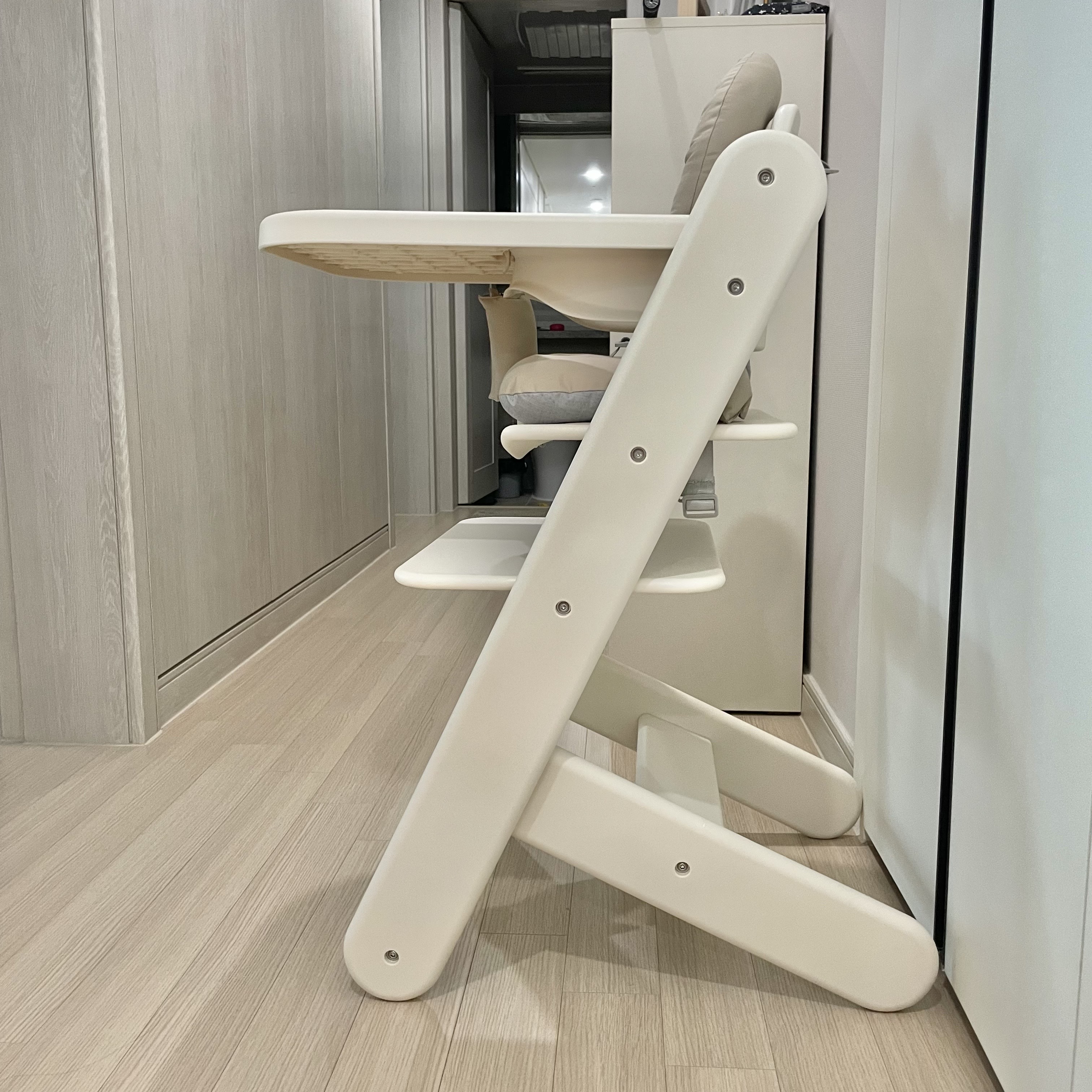 도노도노 하이체어