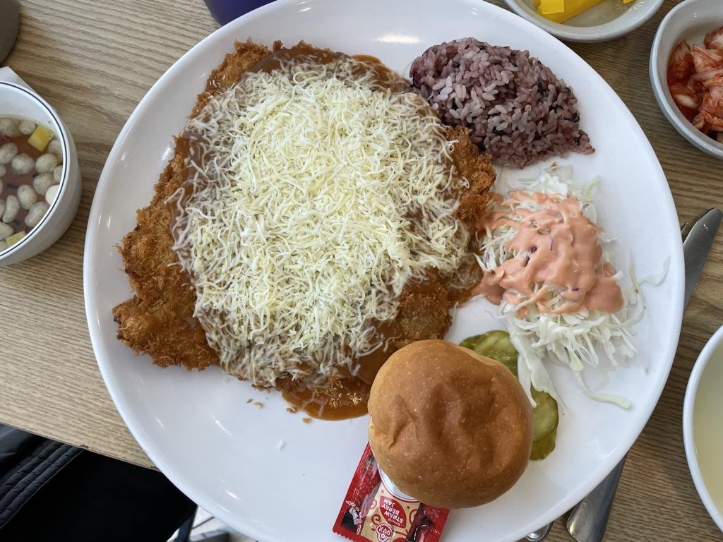 금화왕돈까스 눈꽃치즈돈까스