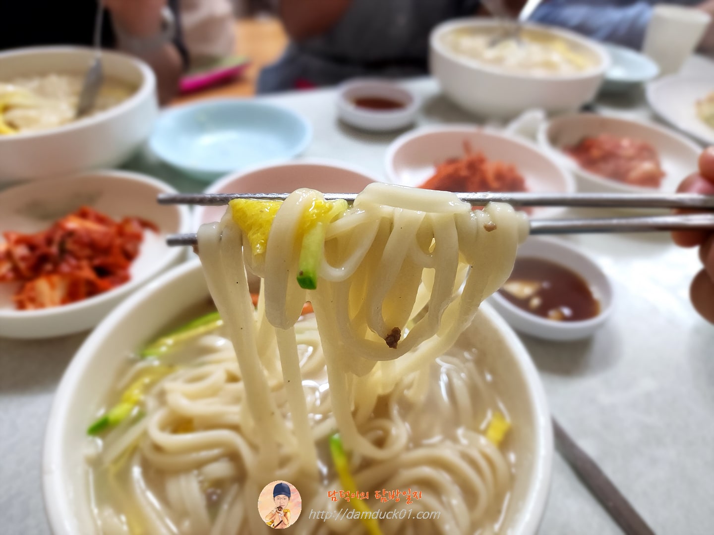 사골 칼국수