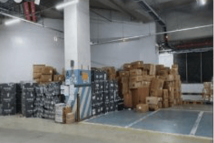 주차장 내 물건 적치