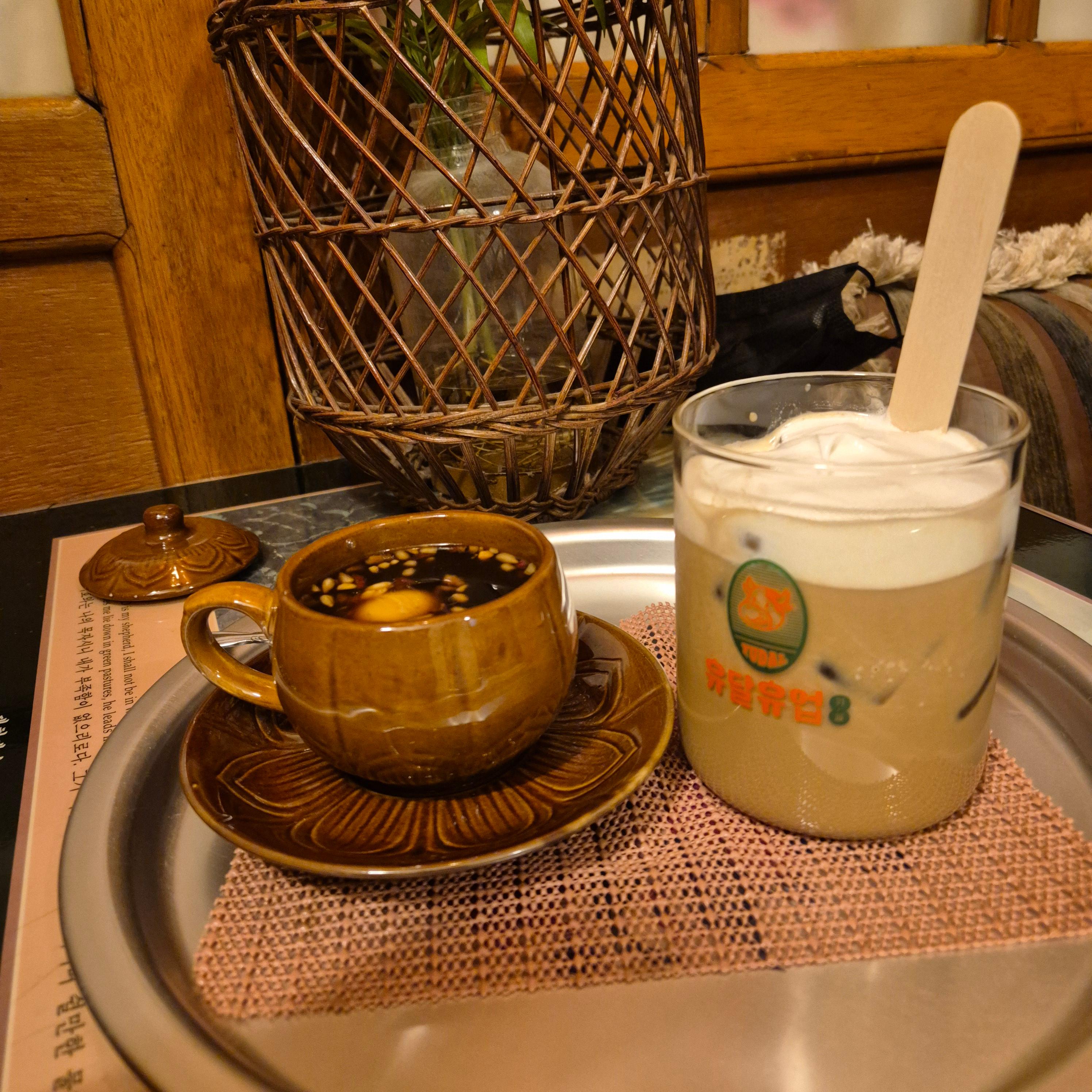 유달유업&#44; 목포 비엔나커피&#44; 지구마불 세계여행&#44;유달유업&#44;목포카페추천&#44;목포비엔나커피&#44;지구마불목포&#44;원지맛집&#44;목포레트로카페&#44;목포복고카페&#44;목포여행카페&#44;카페유달유업&#44;북항로맛집&#44;목포가볼만한곳