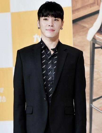 휘성 사망 소식, 팬들과 대중 충격