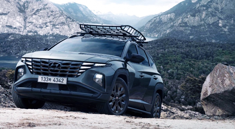 산악-지형을-누비는-현대-투싼