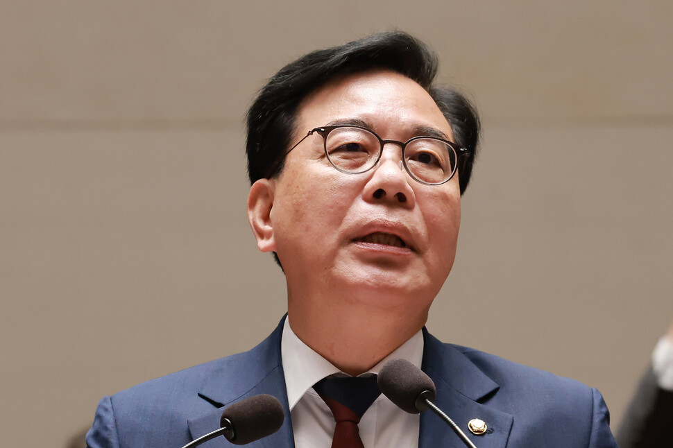 송언석 원내대표직 사퇴 이유와 눈물의 의미: 국민의힘 차기 원내대표 후보 김도읍 정점식 성일종 3파전 전격 분석