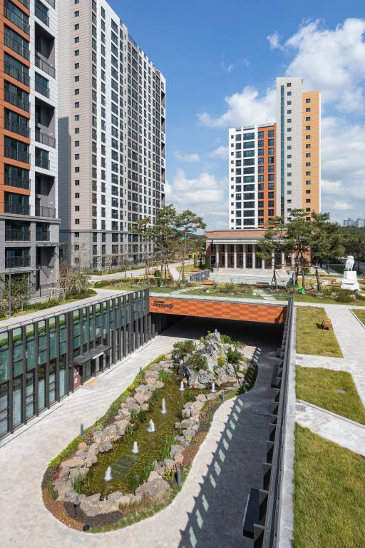 영종하늘도시 KCC 스위첸 - 단지사진 / 중앙 광장/커뮤니티/하바드도서관