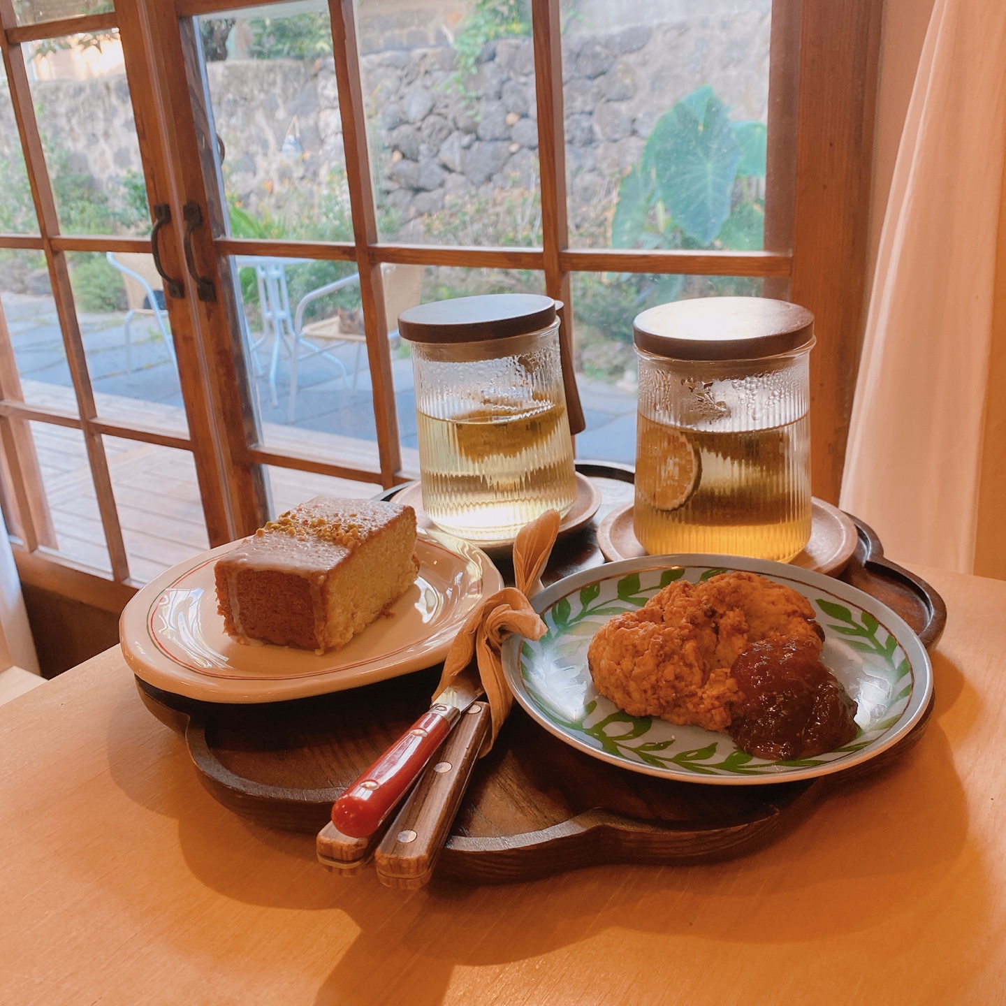 제주 동문시장 주택 구옥개조 북카페 무화과한입