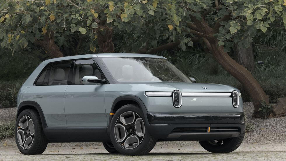 2027 리비안 R3 / R3X