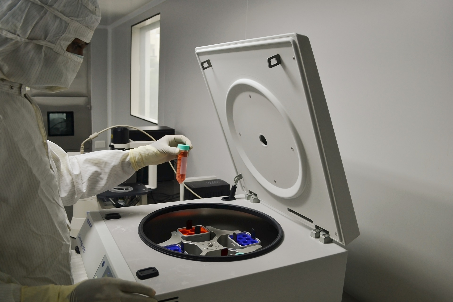 ์ด๋ฎค๋์ด๋ง(IMRX) FDA IMM-1-104์ ๋ํ ํฌ๊ท์์ฝํ ์ง์ ์ ๋ฐ์