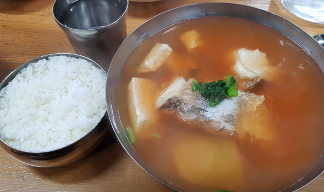 핸썸가이즈 여의도 대구탕 대구뽈찜